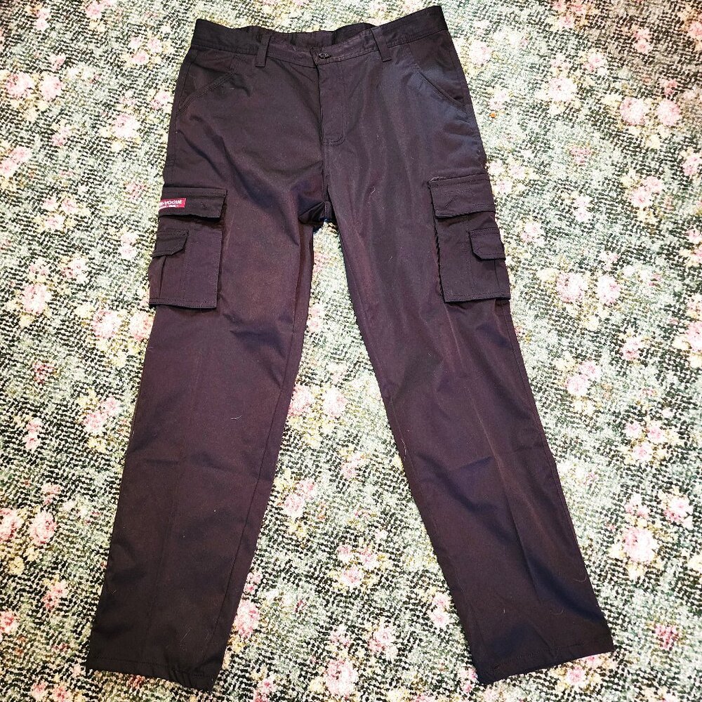 New Vogue Men's 34x30 Black Cargo Pants NWOT #587